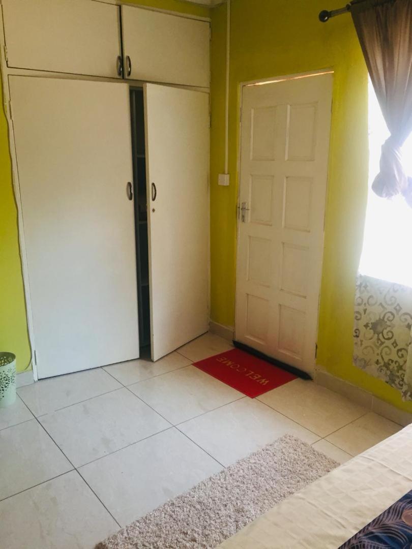 Mathlyn Guesthouse Γκαμπορόνε Εξωτερικό φωτογραφία